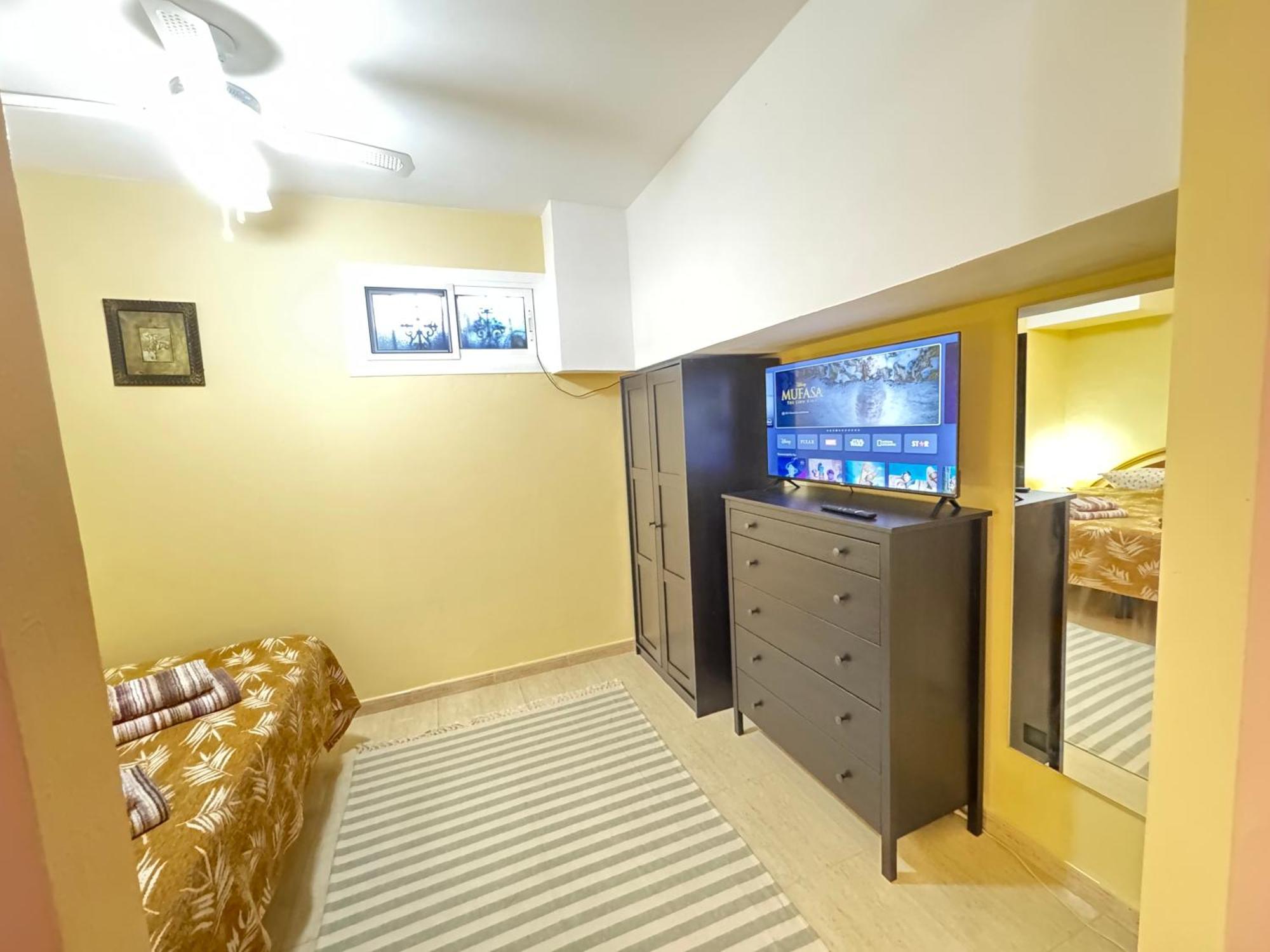 Homestay Ada & & Vacation Gran Alacant